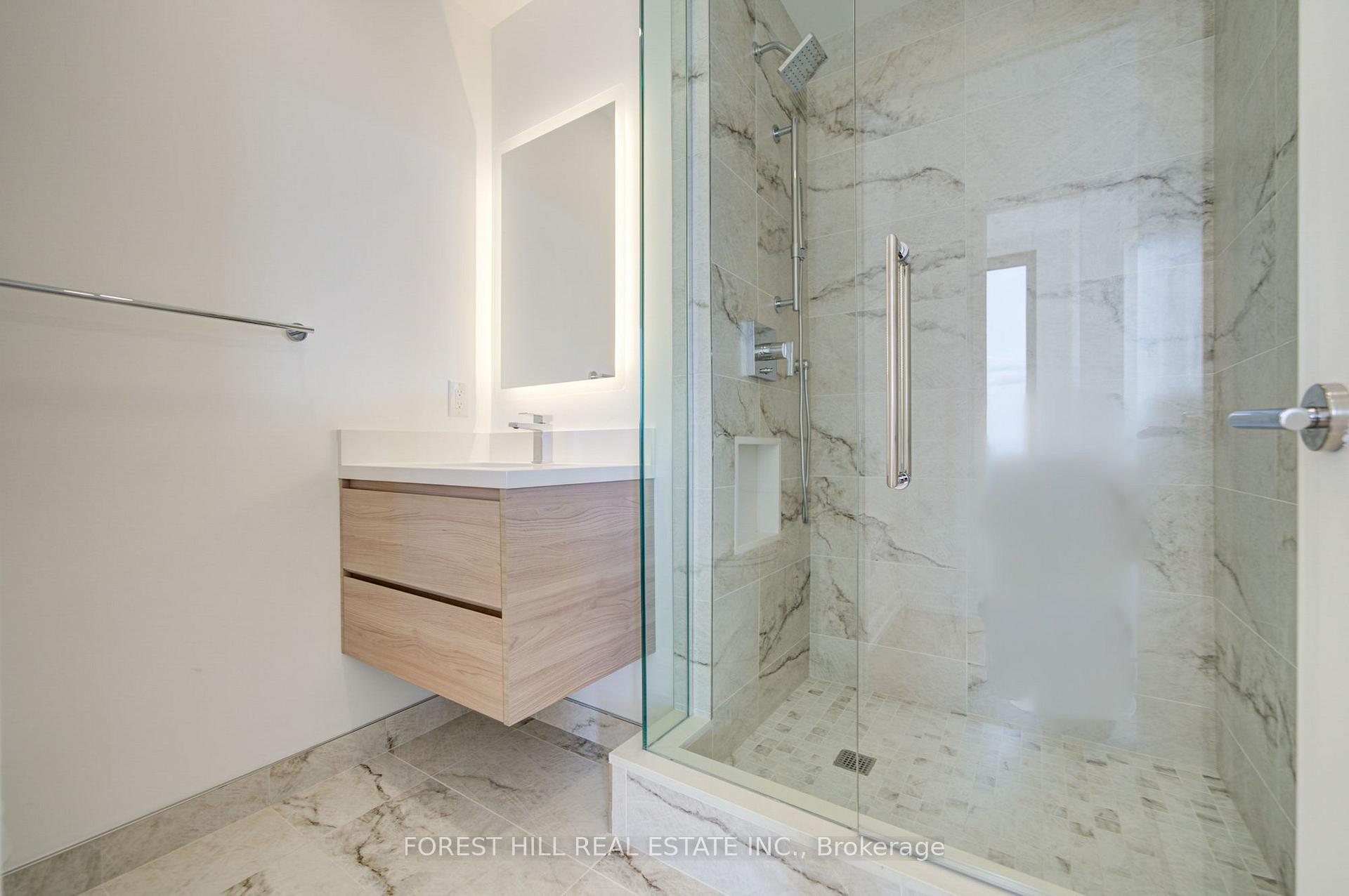 1315 Bay Street 2302, Toronto Unit: 2302
