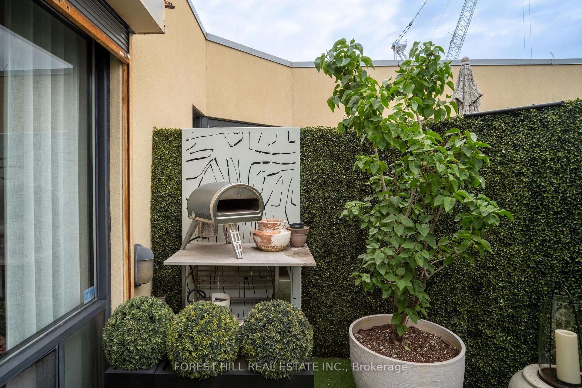 295 Davenport Road 205, Toronto Unit: 205