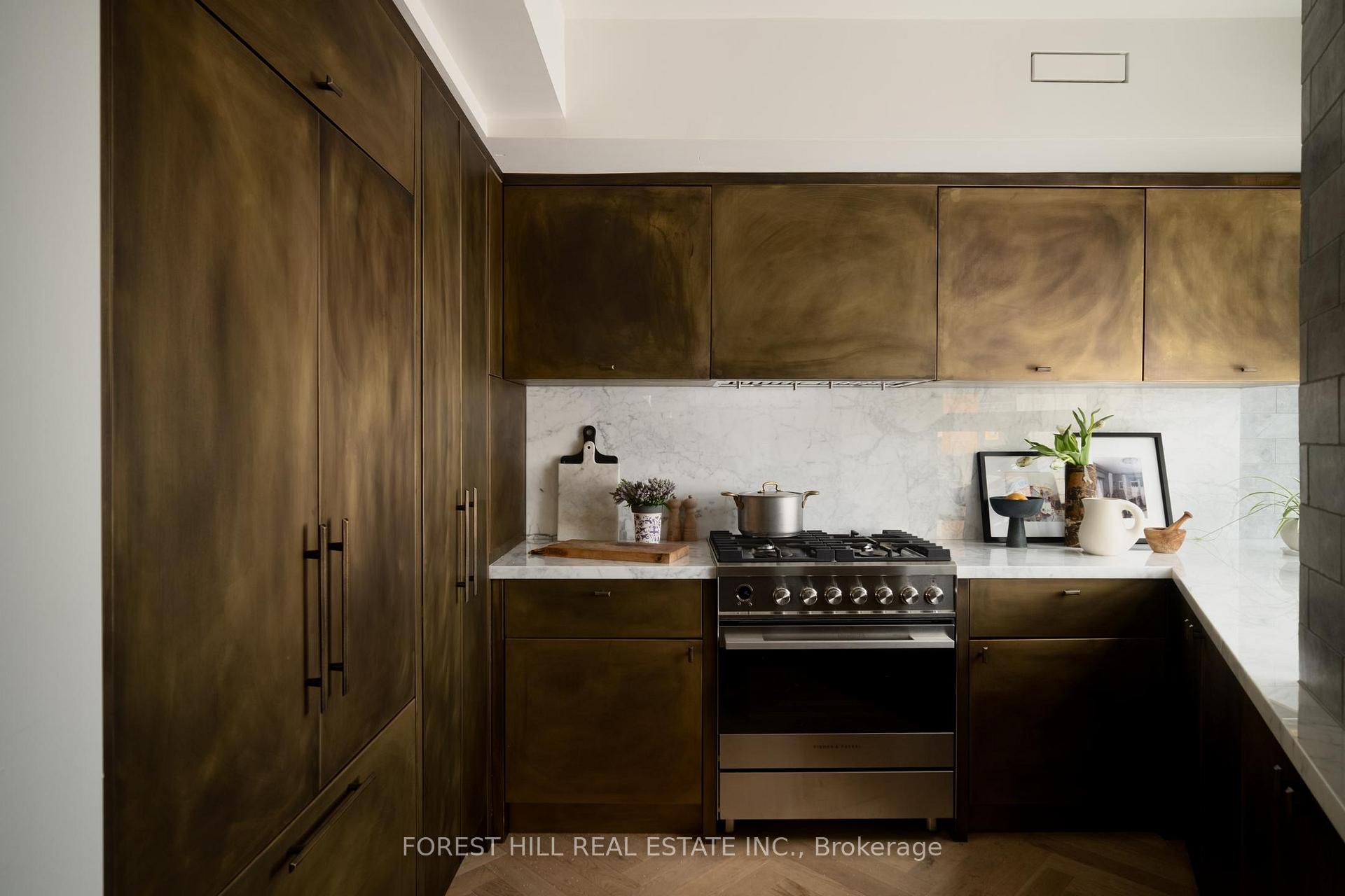 295 Davenport Road 205, Toronto Unit: 205
