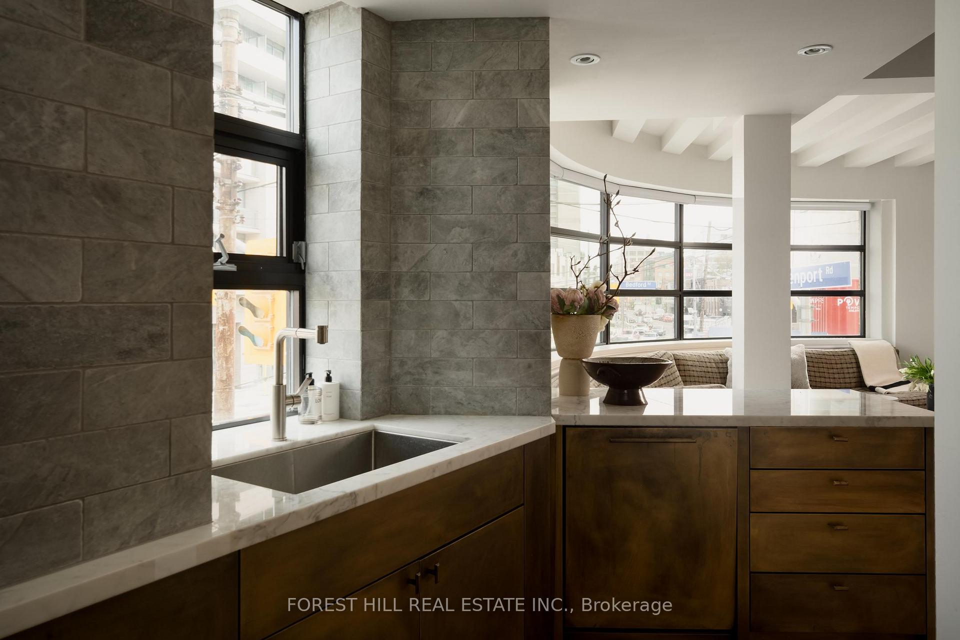 295 Davenport Road 205, Toronto Unit: 205