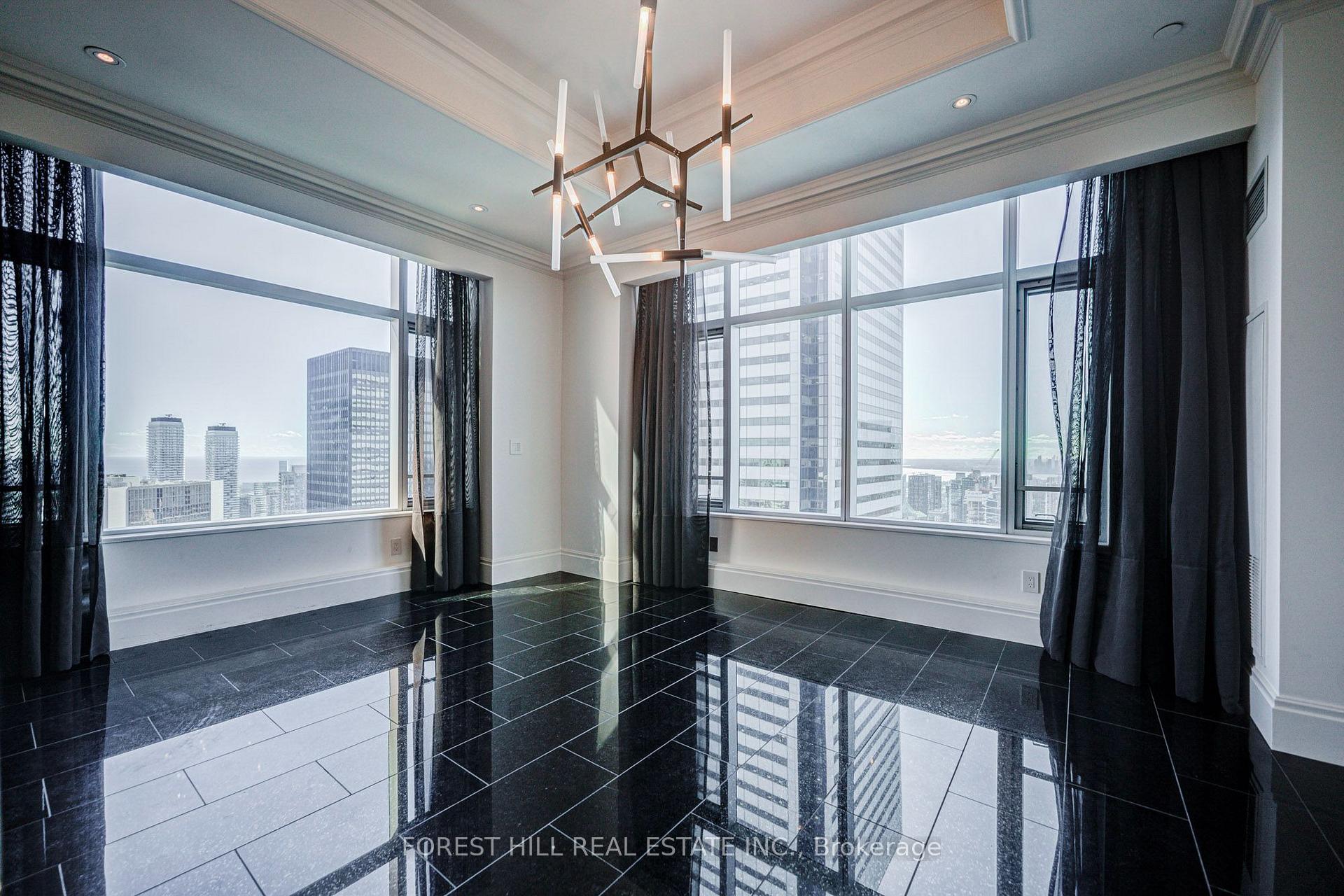 311 Bay Street 4805, Toronto Unit: 4805
