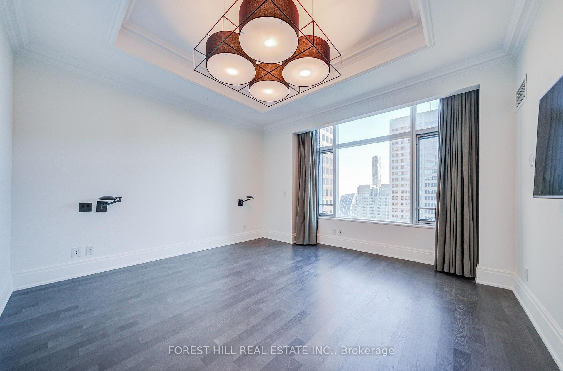 311 Bay Street 4805, Toronto Unit: 4805