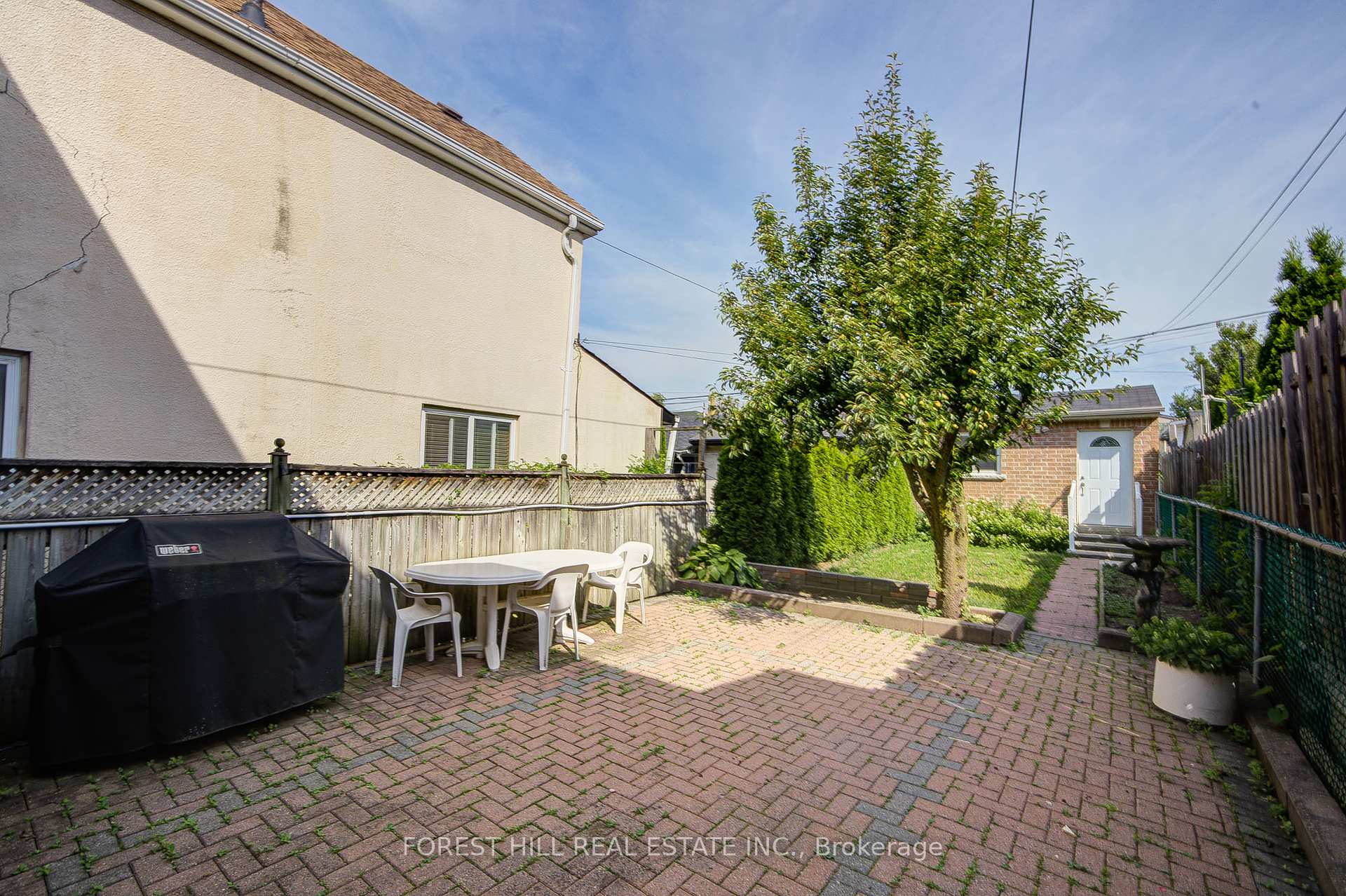 8 Norman Avenue, Toronto W03