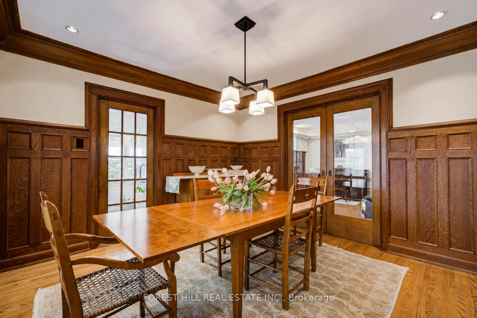 1381 Lorne Park Road