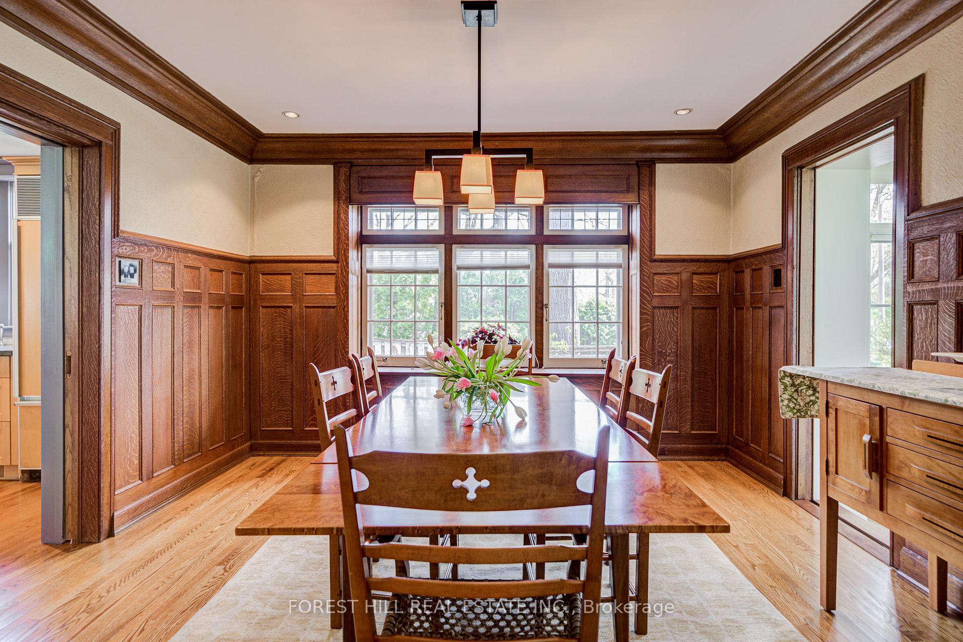 1381 Lorne Park Road