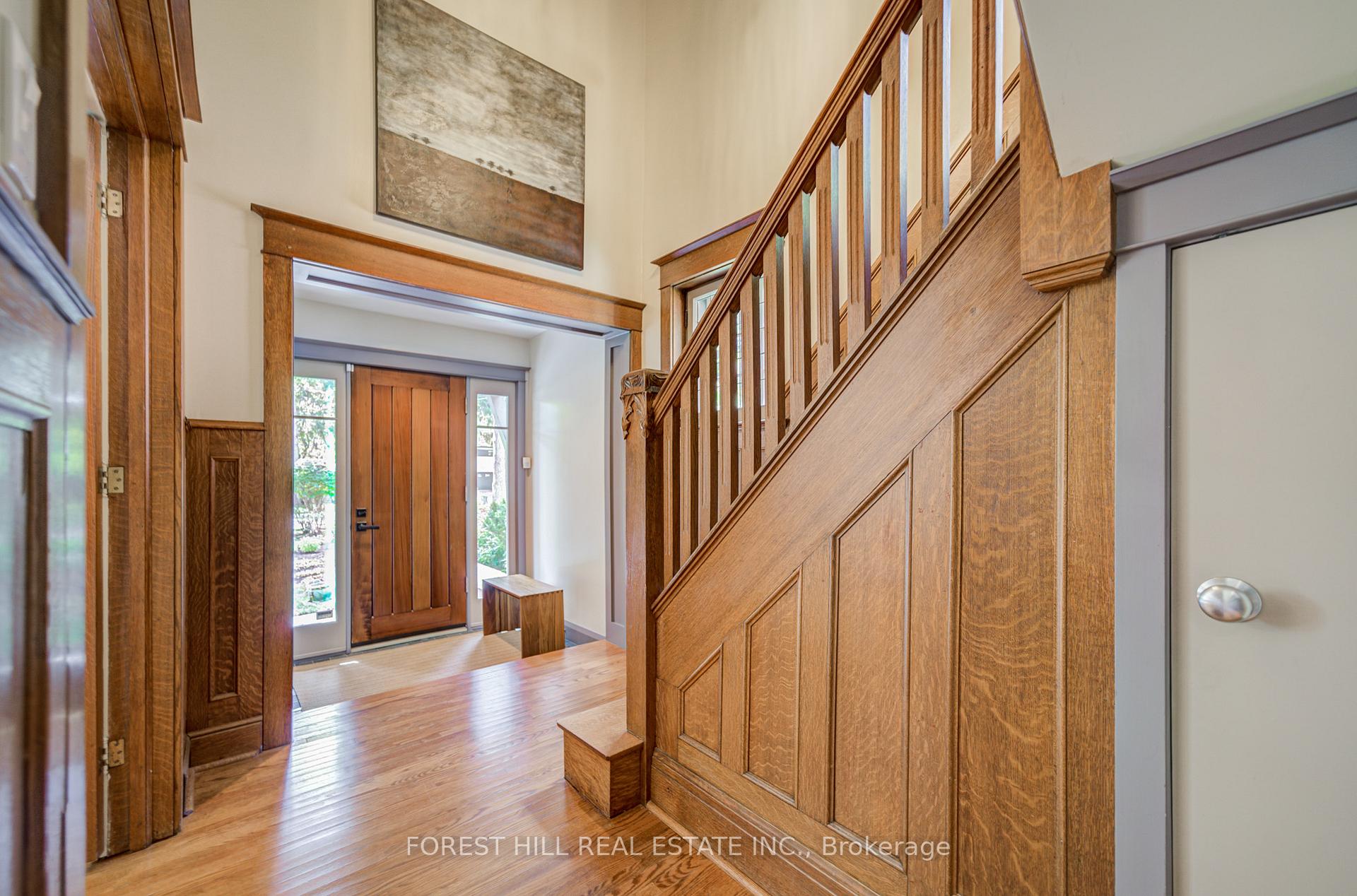 1381 Lorne Park Road