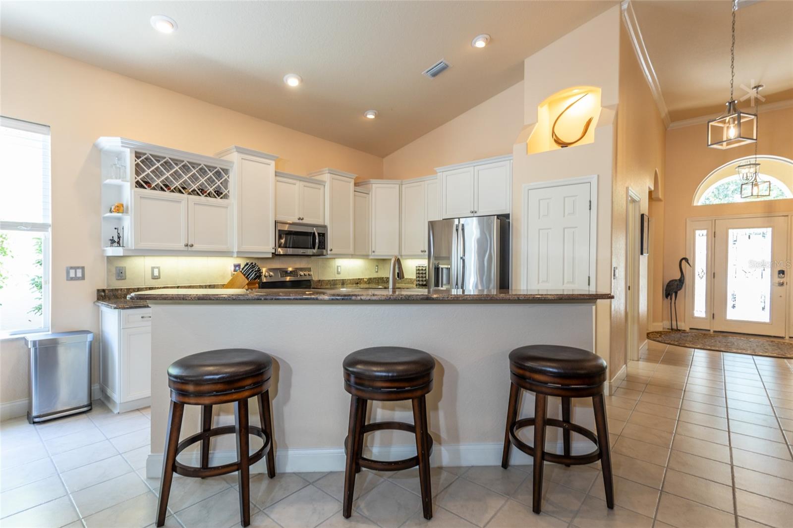 3 VILLAGE VIEW DR