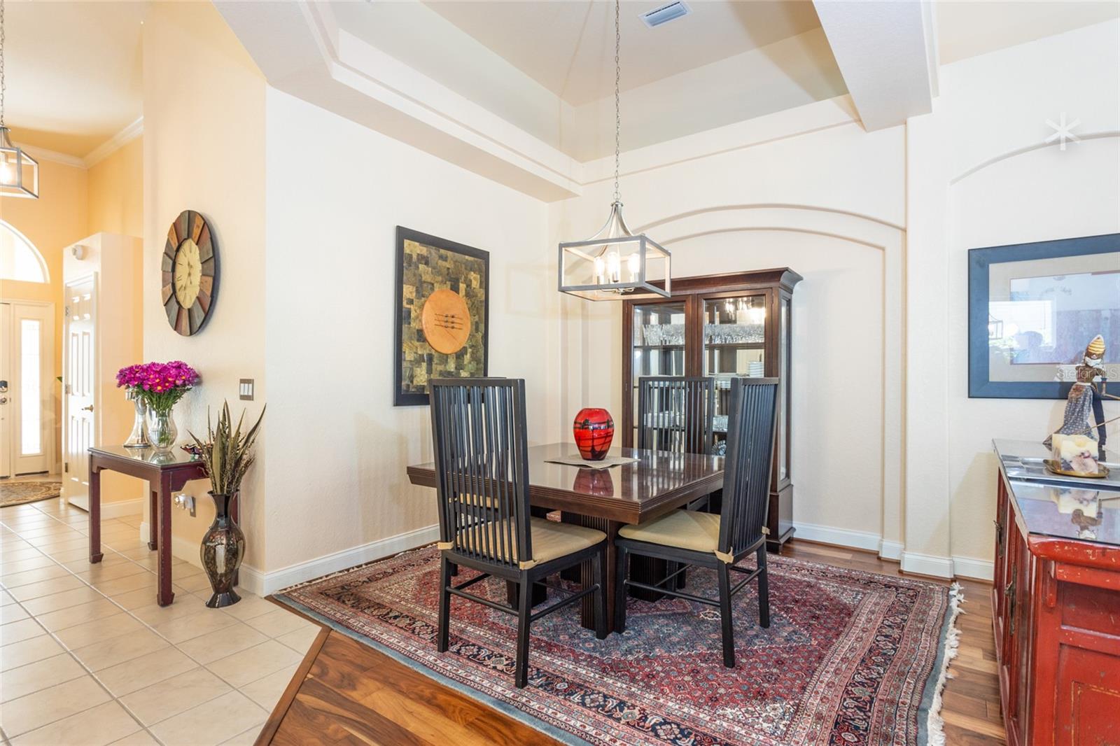 3 VILLAGE VIEW DR