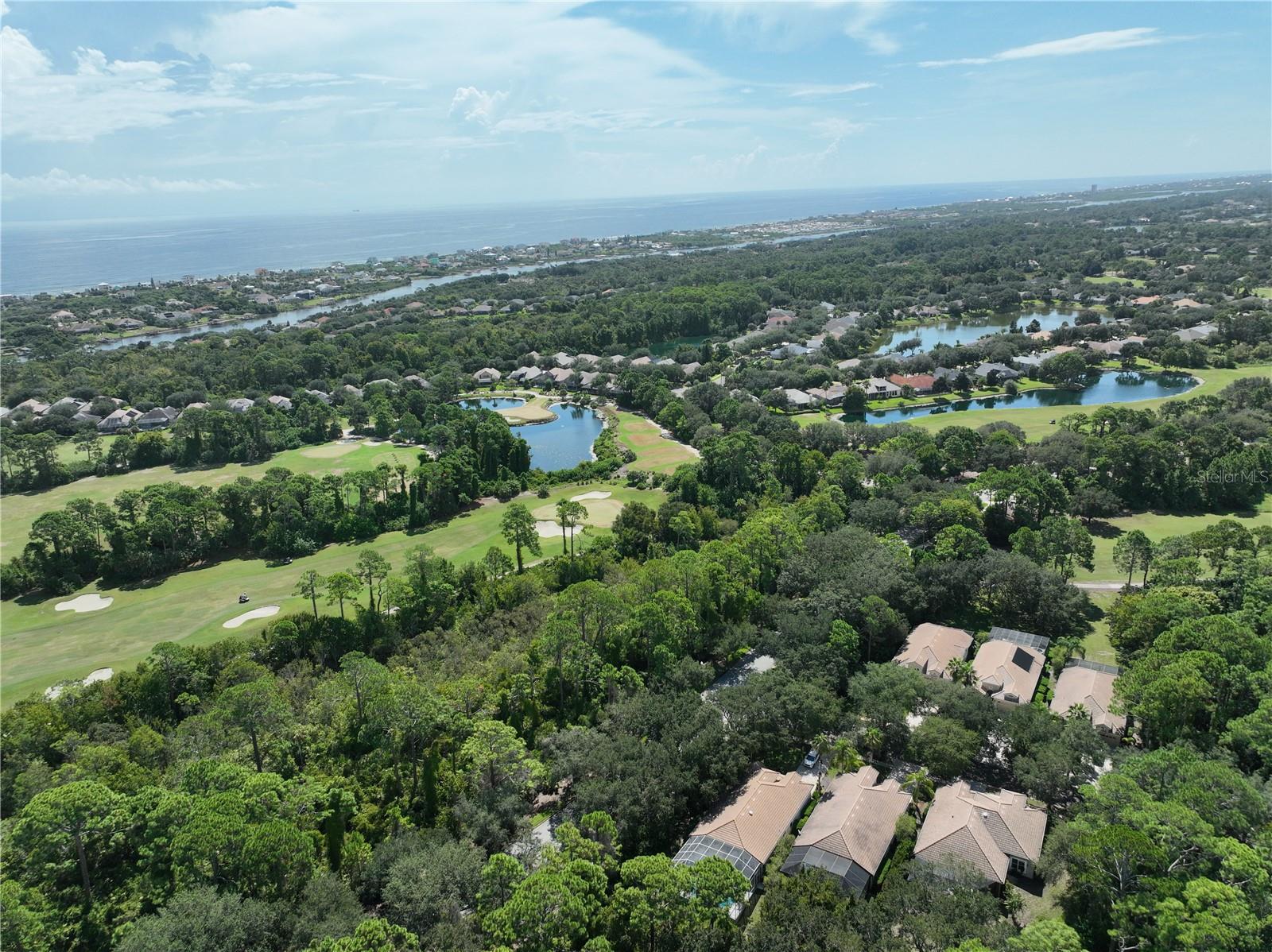 3 VILLAGE VIEW DR