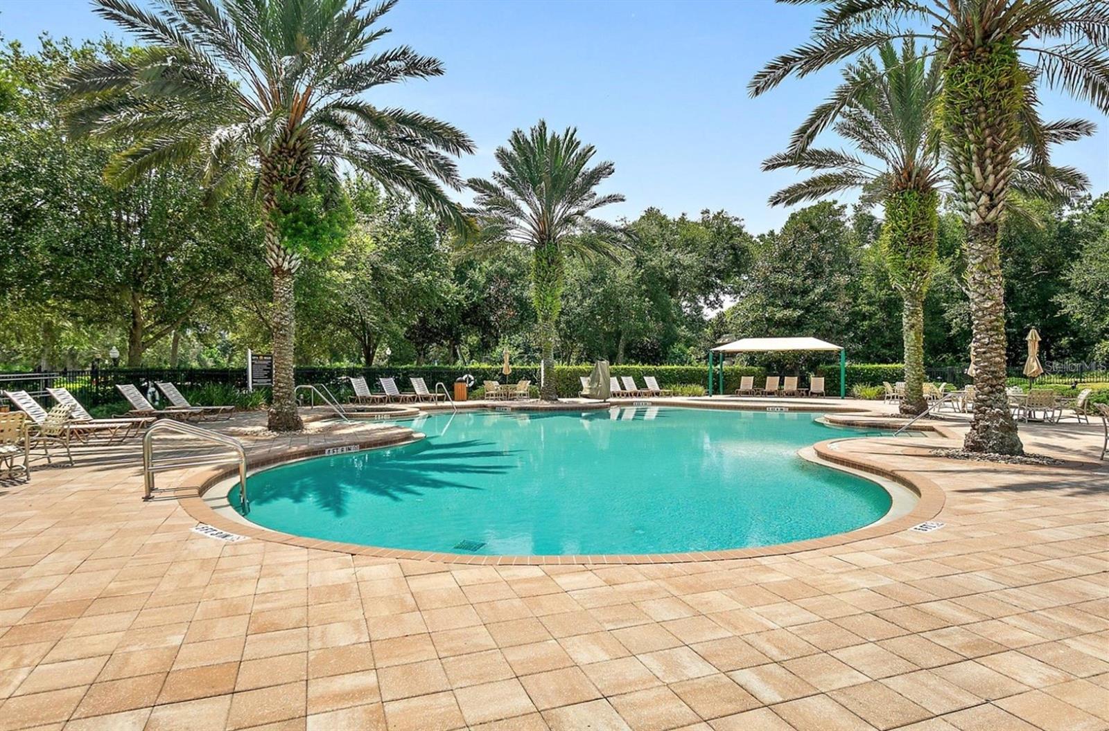 3 VILLAGE VIEW DR