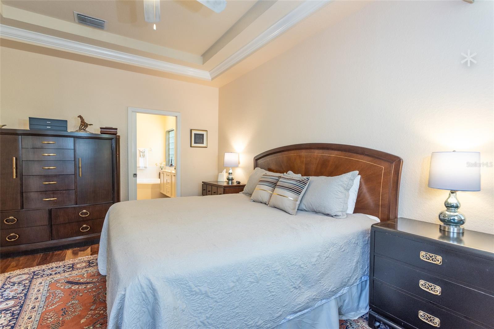 3 VILLAGE VIEW DR