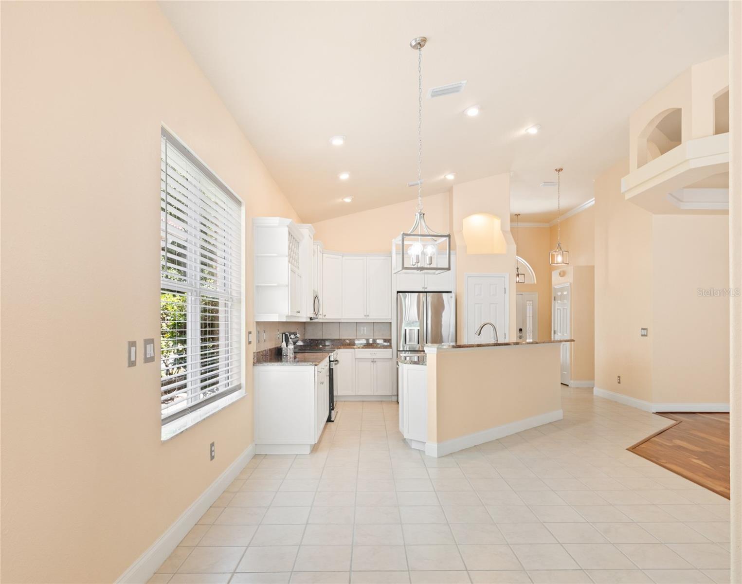 3 VILLAGE VIEW DR