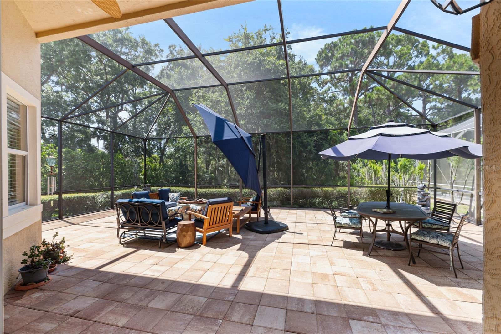 3 VILLAGE VIEW DR