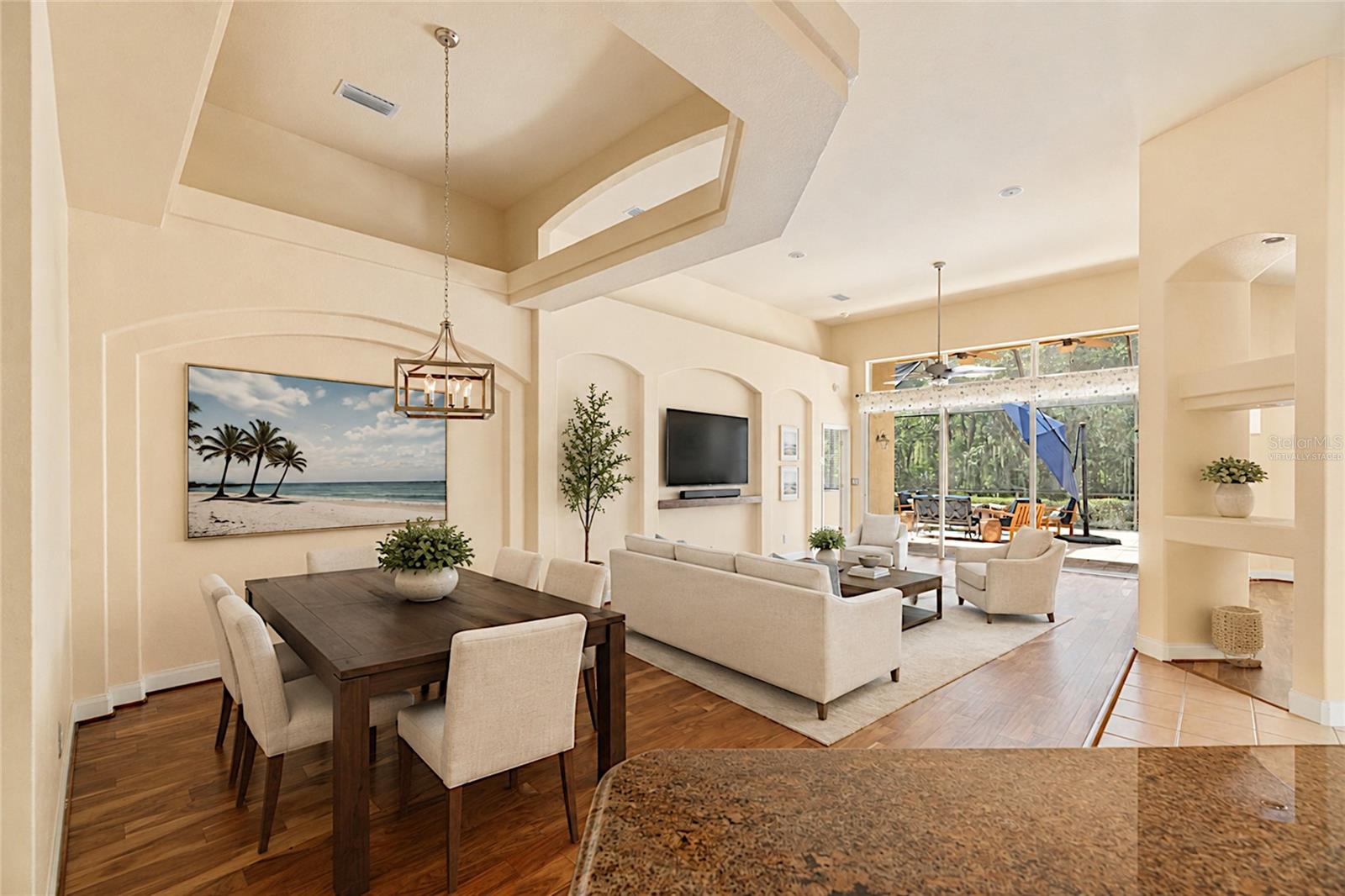 3 VILLAGE VIEW DR