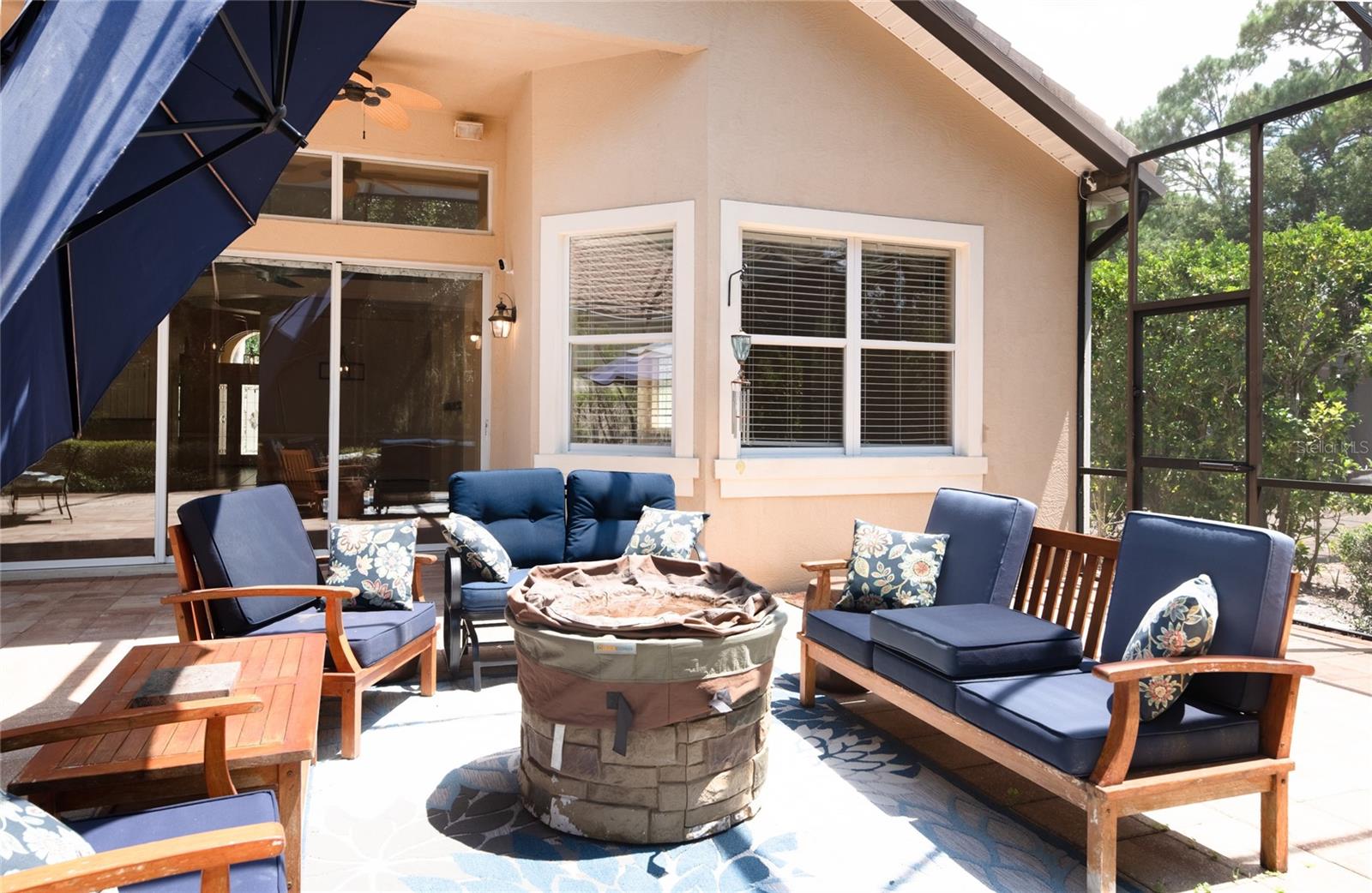 3 VILLAGE VIEW DR