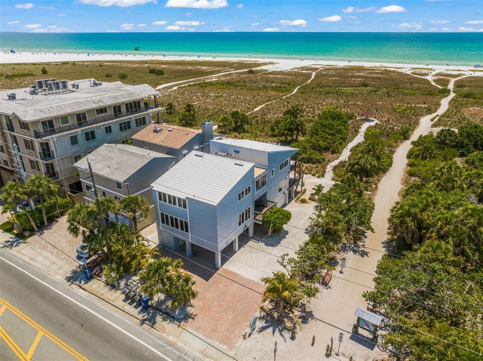 600/602 BEACH RD #1 & 2