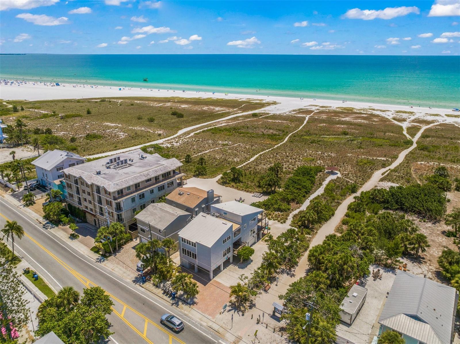 600/602 BEACH RD #1 & 2