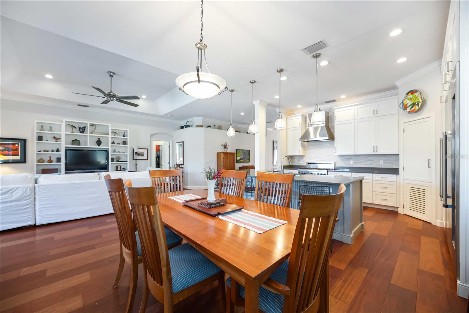 7231 BRAMBURY CT