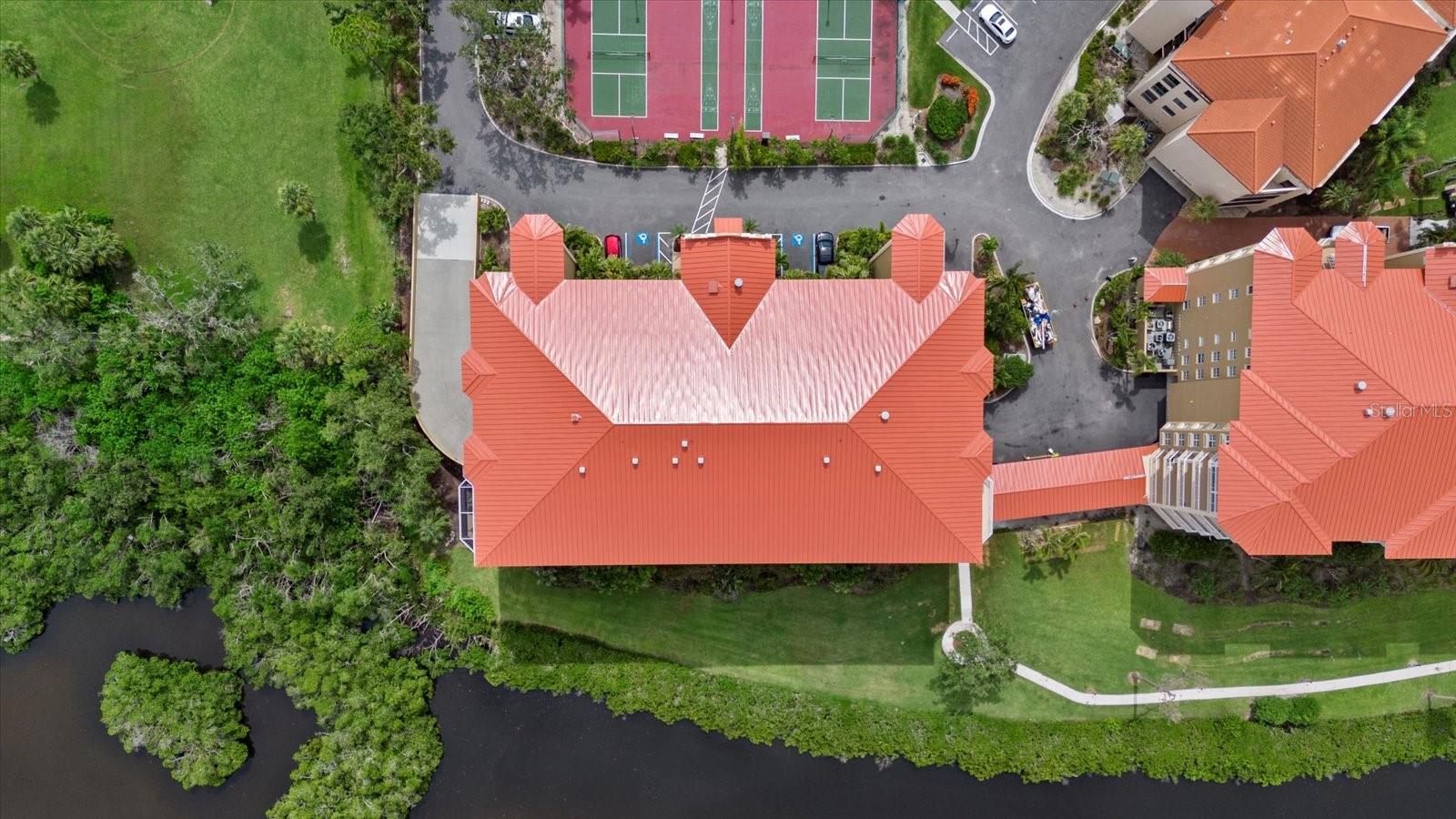 5100 JESSIE HARBOR DR #701