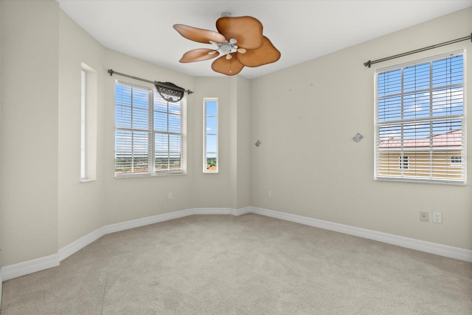 5100 JESSIE HARBOR DR #701