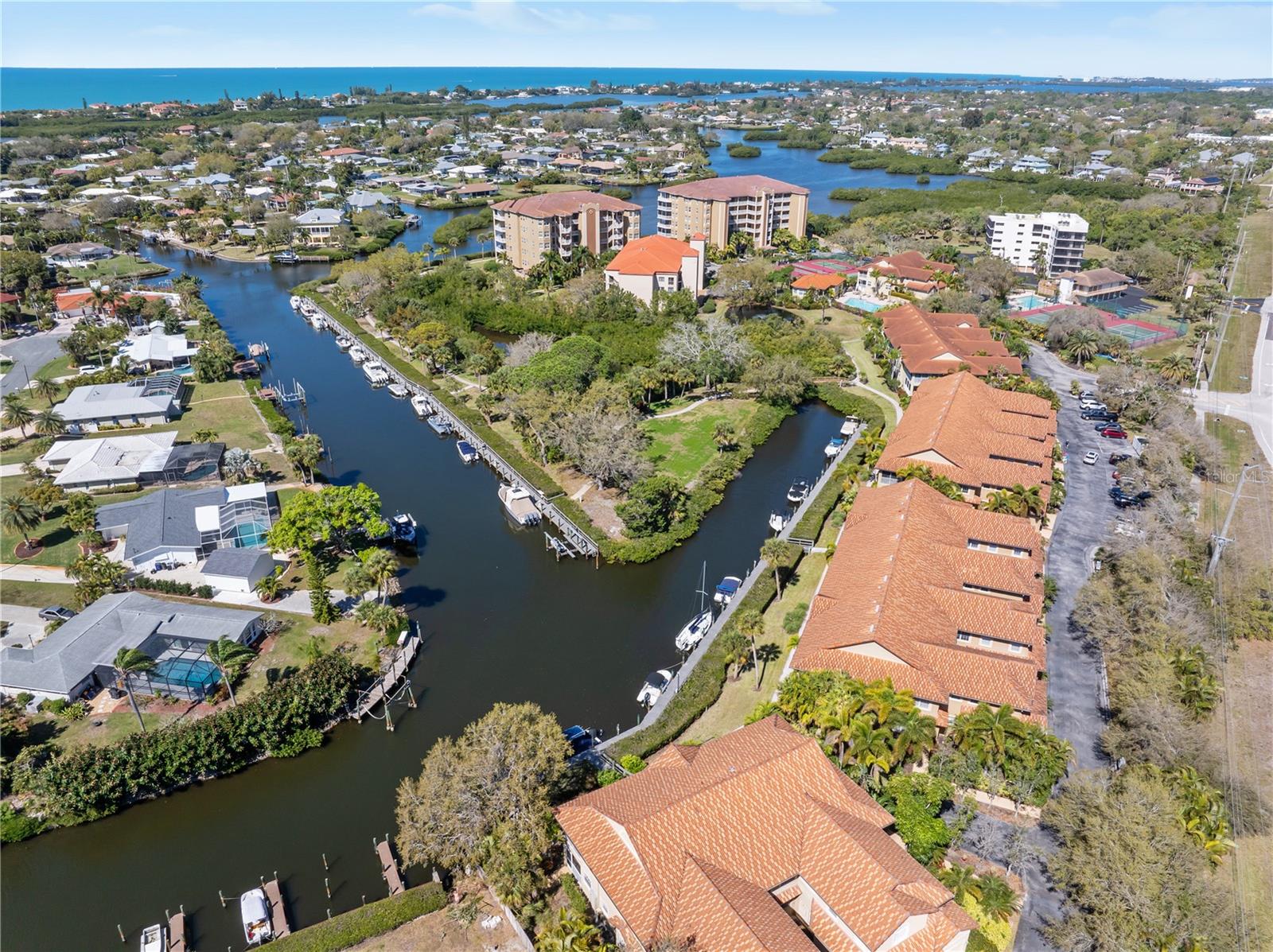 5100 JESSIE HARBOR DR #701