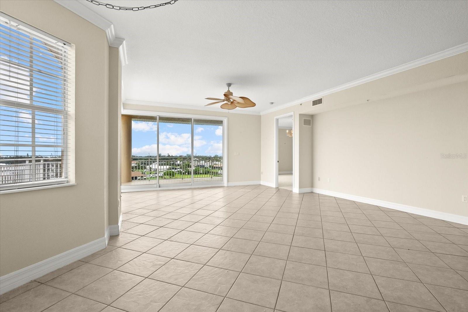 5100 JESSIE HARBOR DR #701