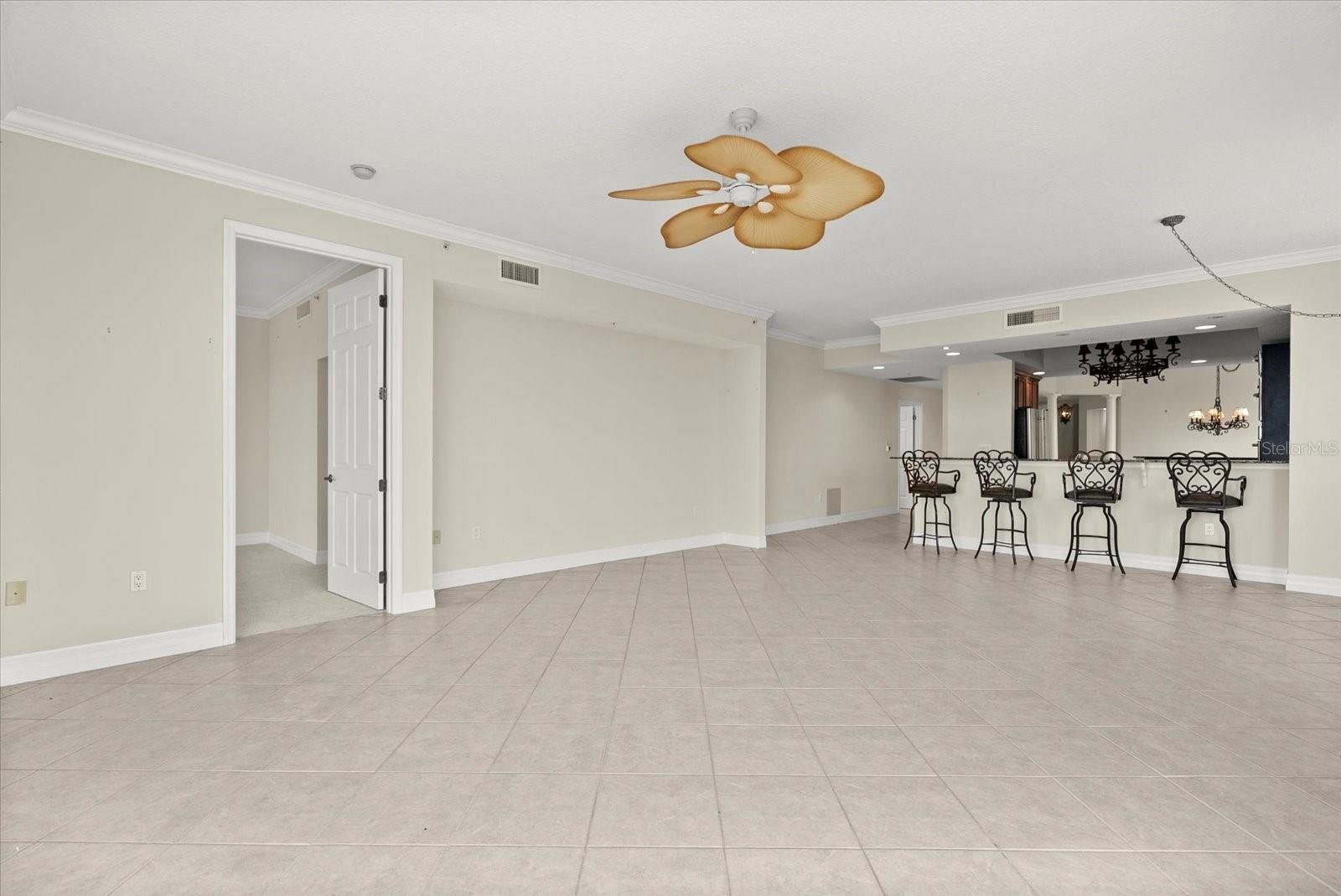 5100 JESSIE HARBOR DR #701