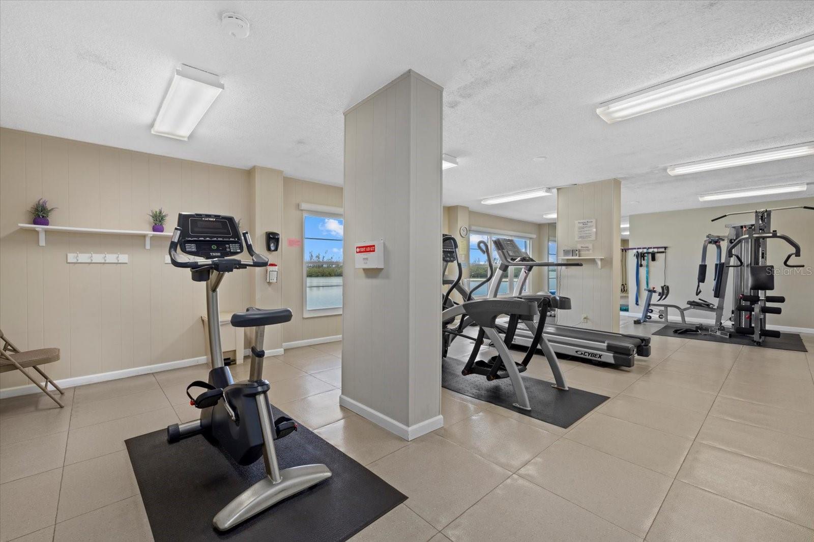 9393 MIDNIGHT PASS RD #302