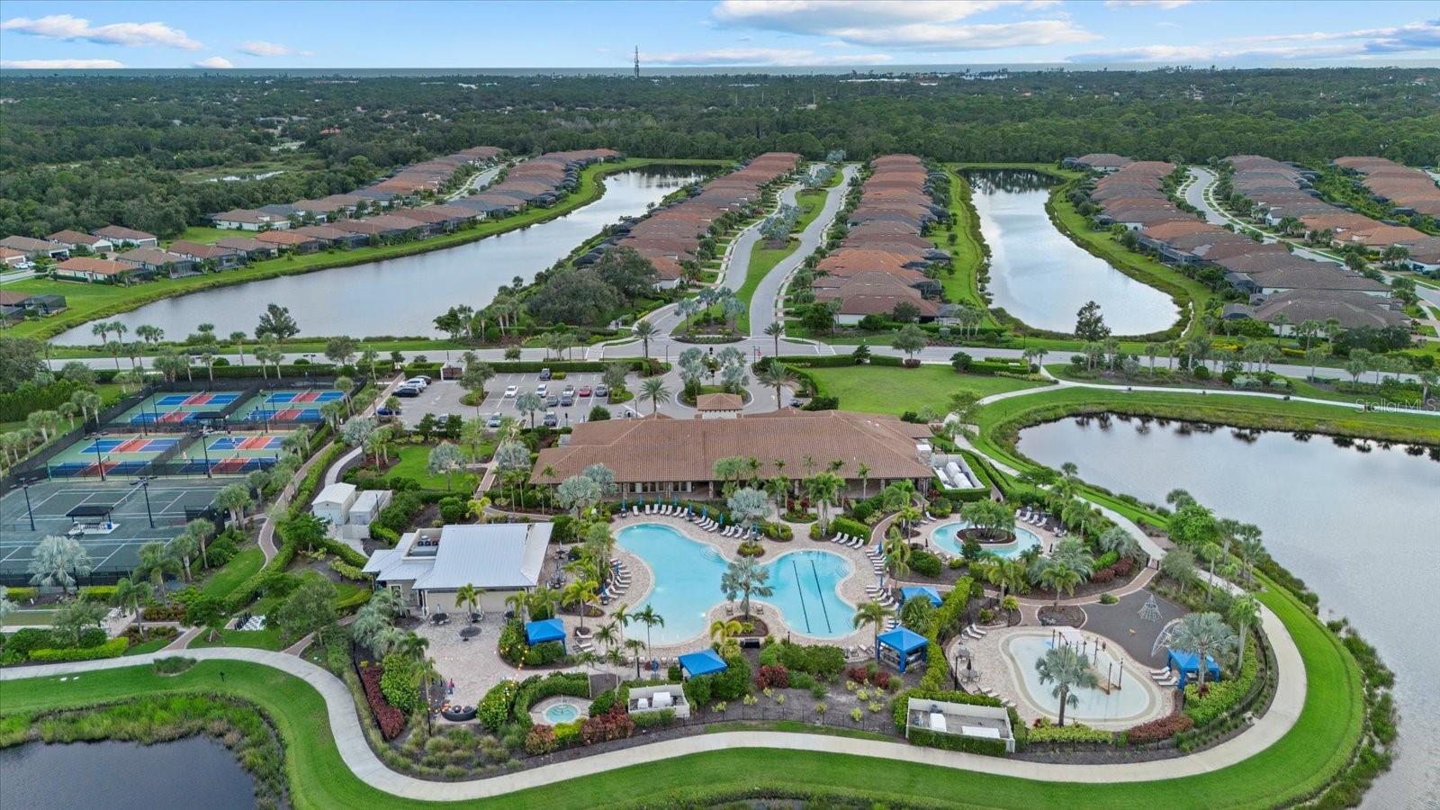 12401 OSORIO CT #203