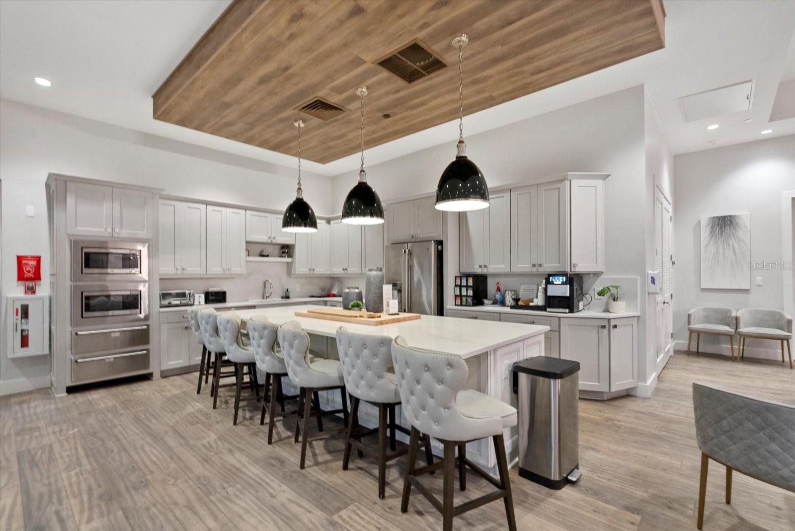 12401 OSORIO CT #203