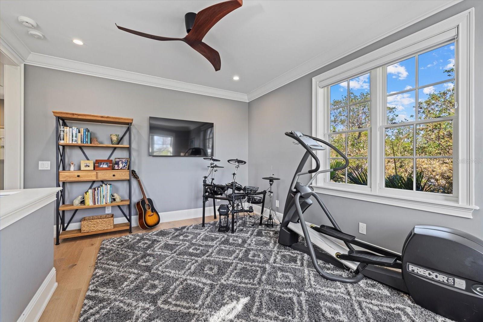 5246 AVENIDA DEL MARE