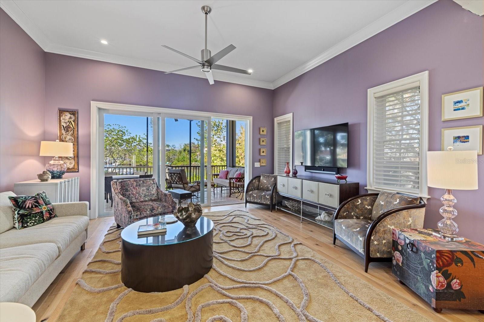 5246 AVENIDA DEL MARE