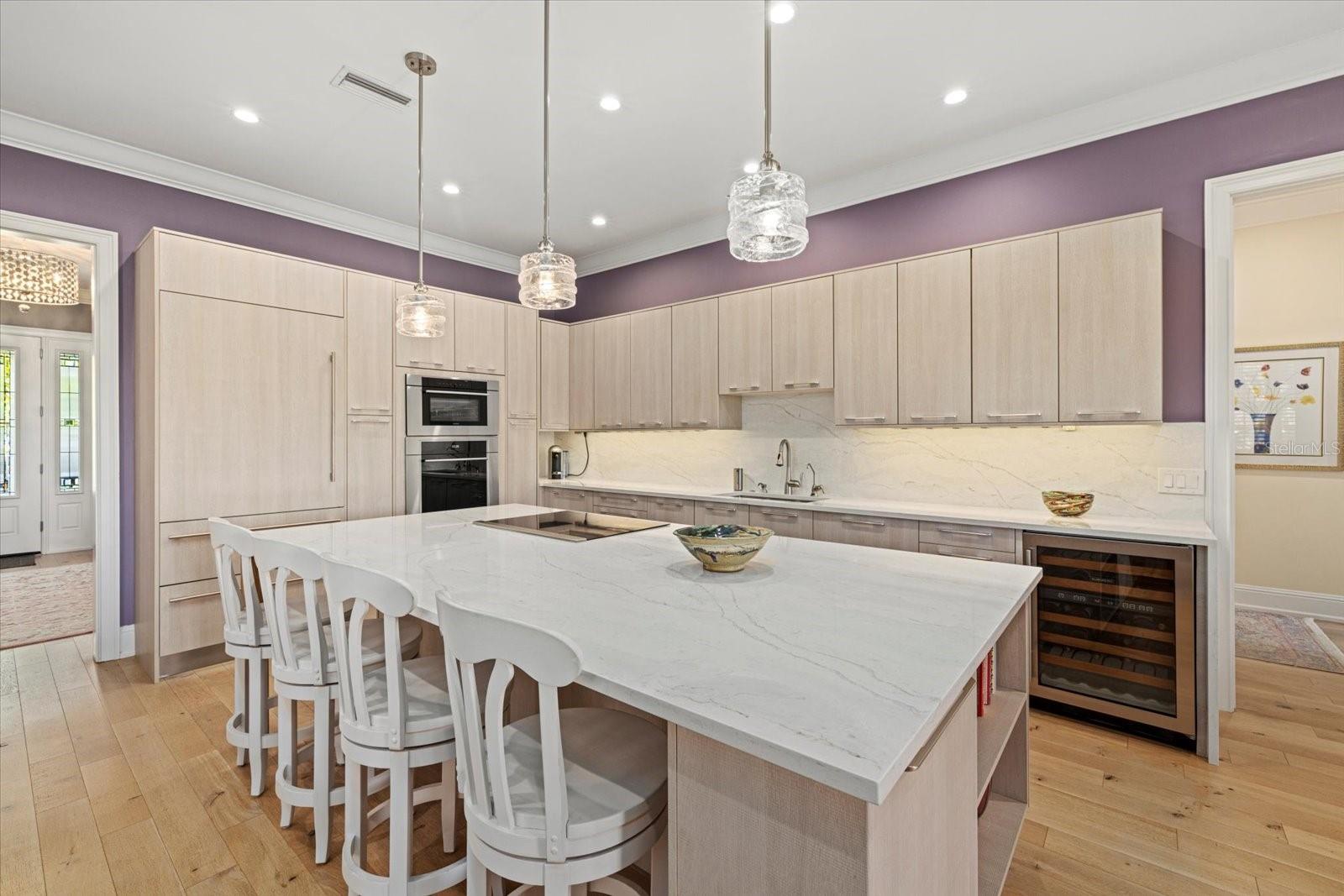 5246 AVENIDA DEL MARE