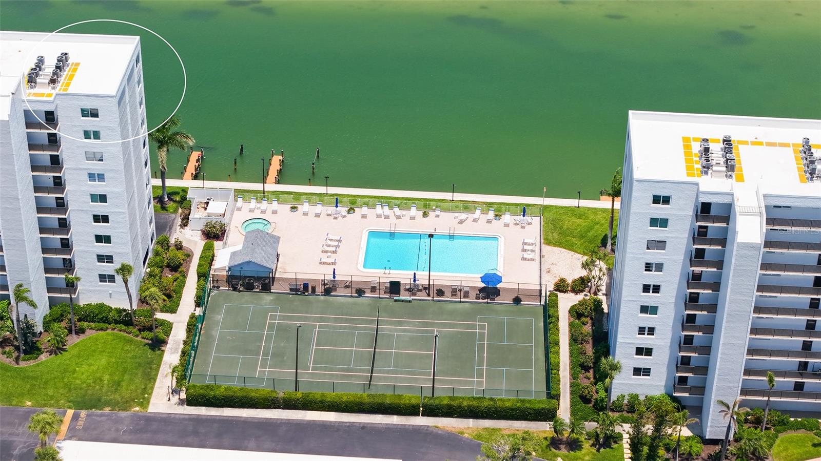 9393 MIDNIGHT PASS RD #P4