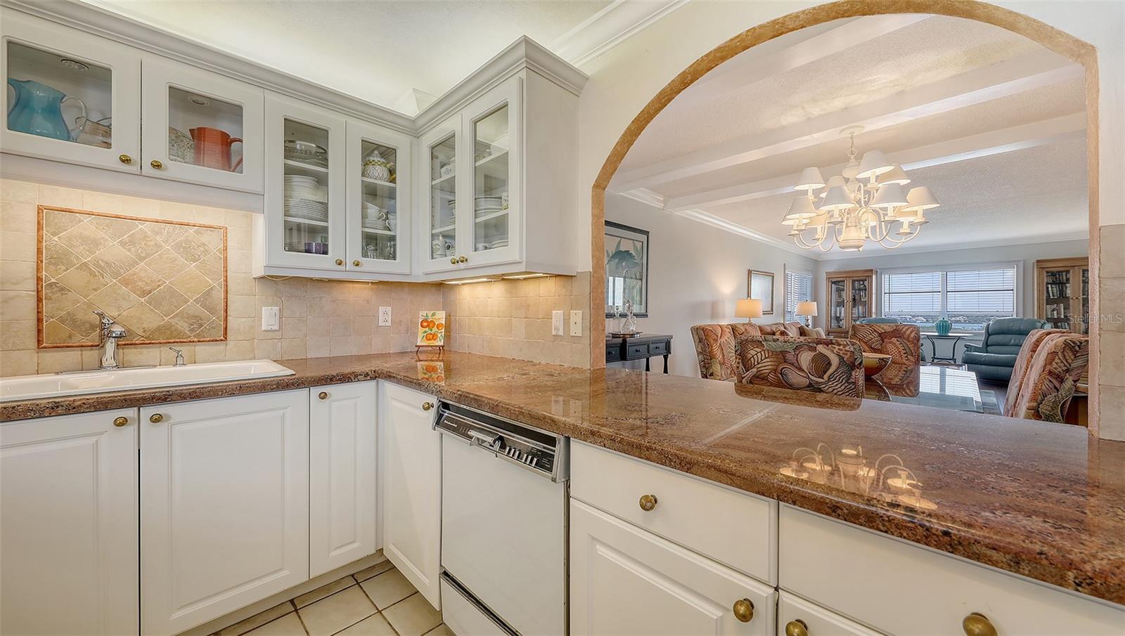 9393 MIDNIGHT PASS RD #P4