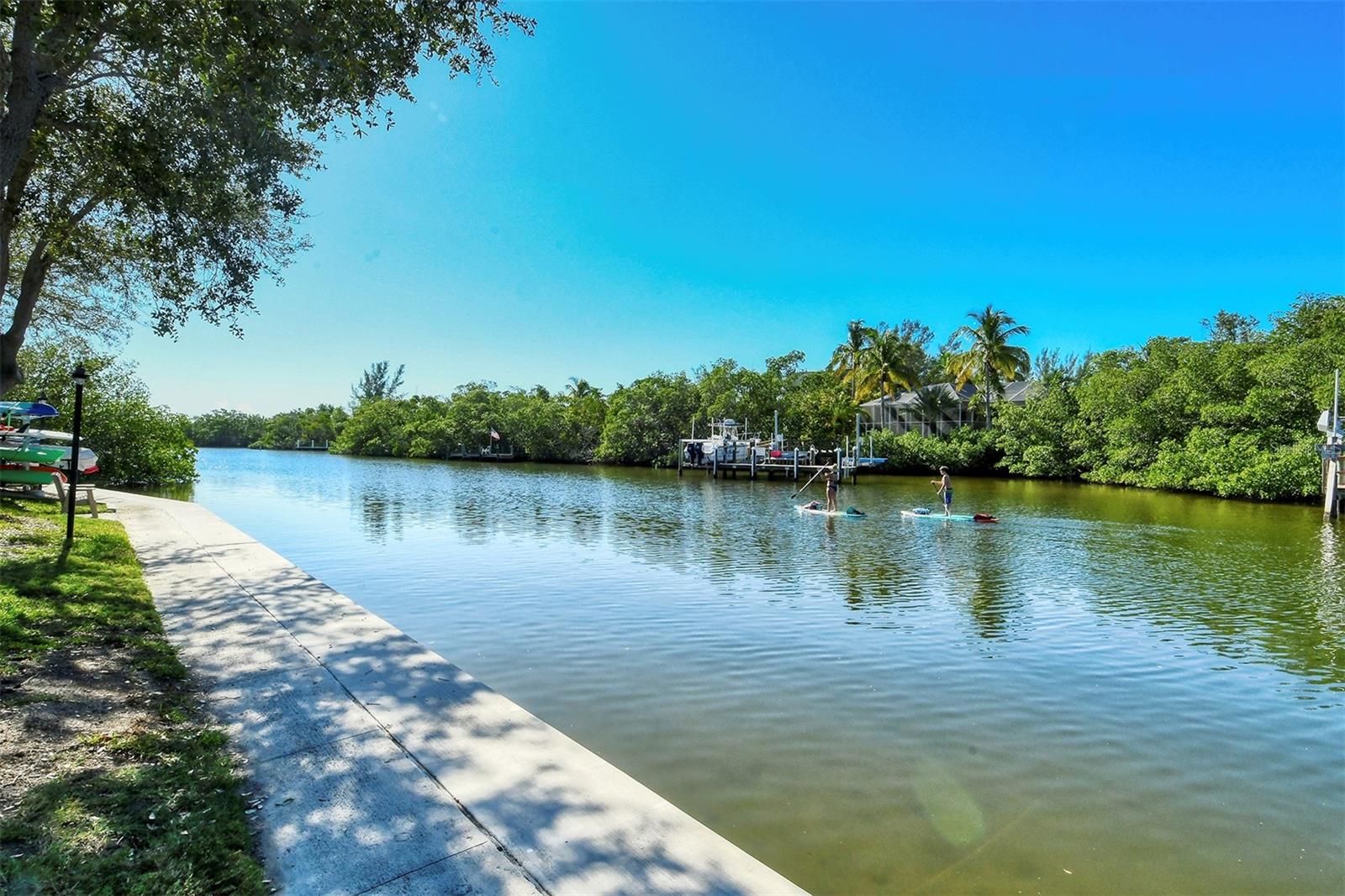 9393 MIDNIGHT PASS RD #P4