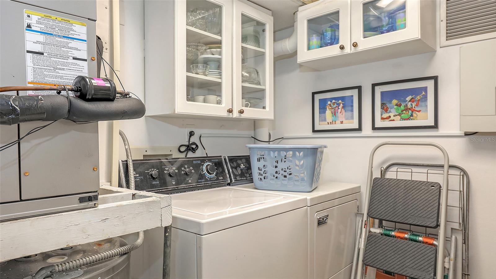 9393 MIDNIGHT PASS RD #P4