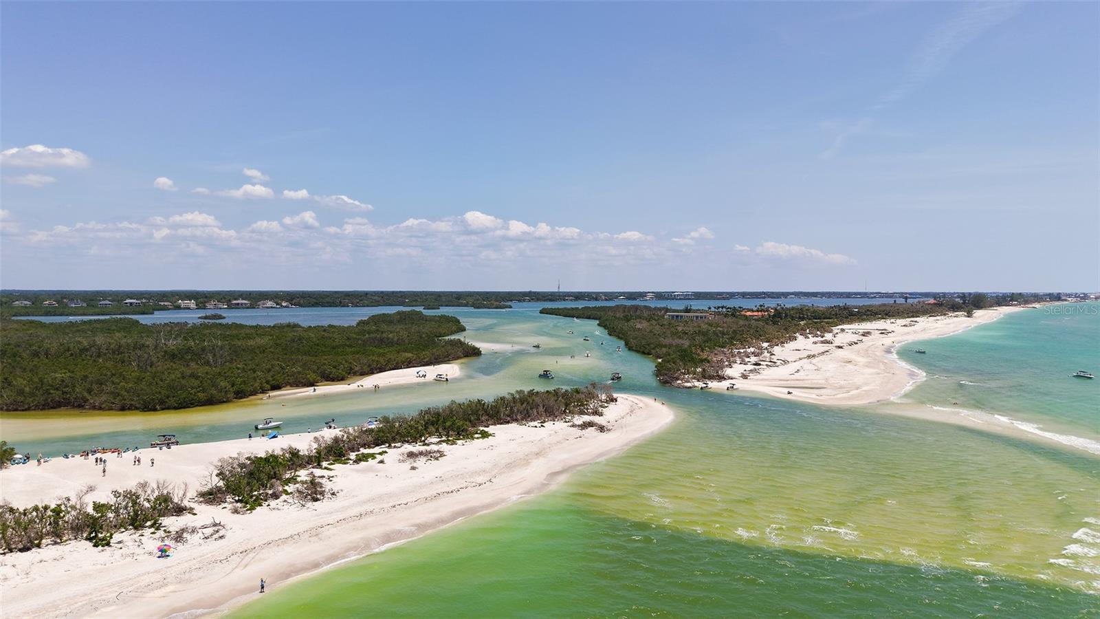 9393 MIDNIGHT PASS RD #P4