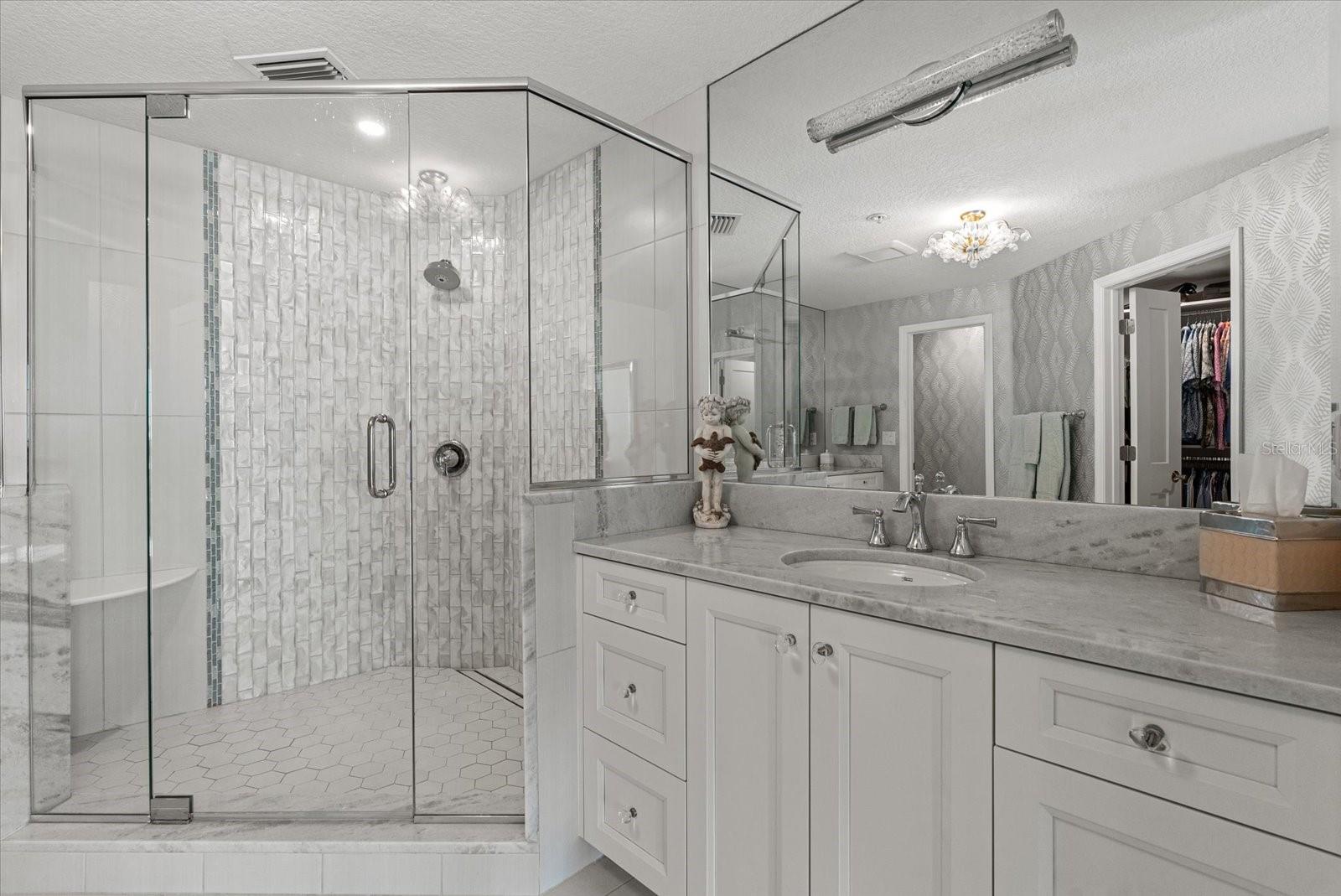 1260 DOLPHIN BAY WAY #401