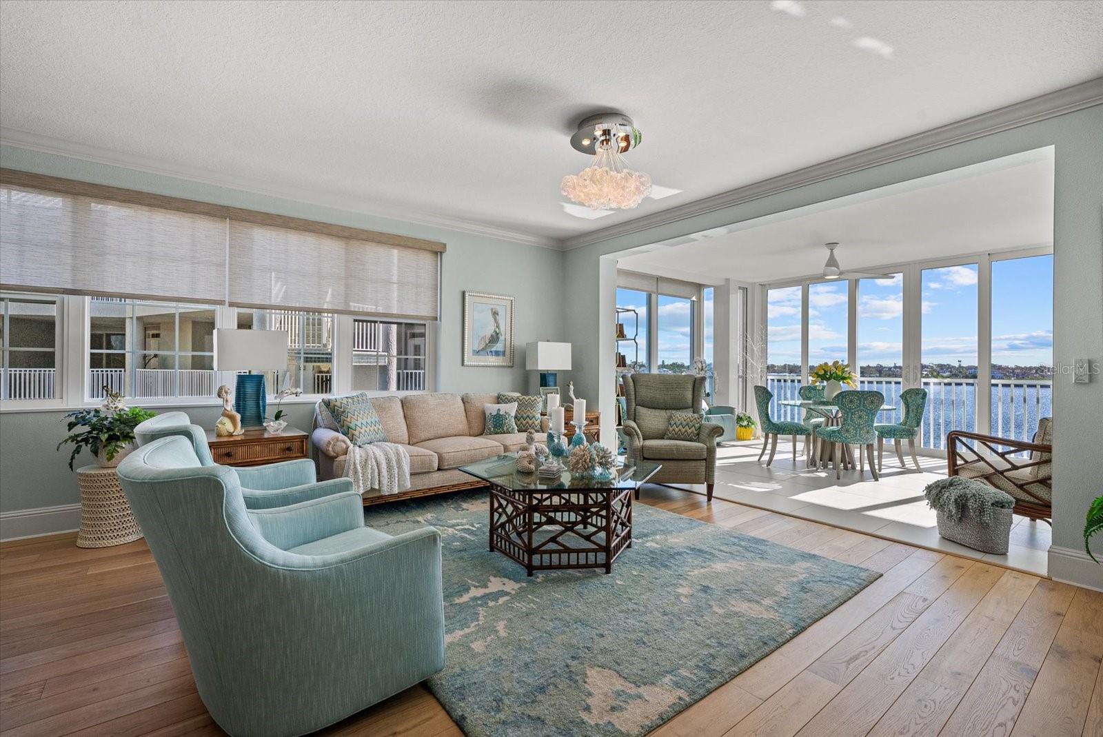 1260 DOLPHIN BAY WAY #401