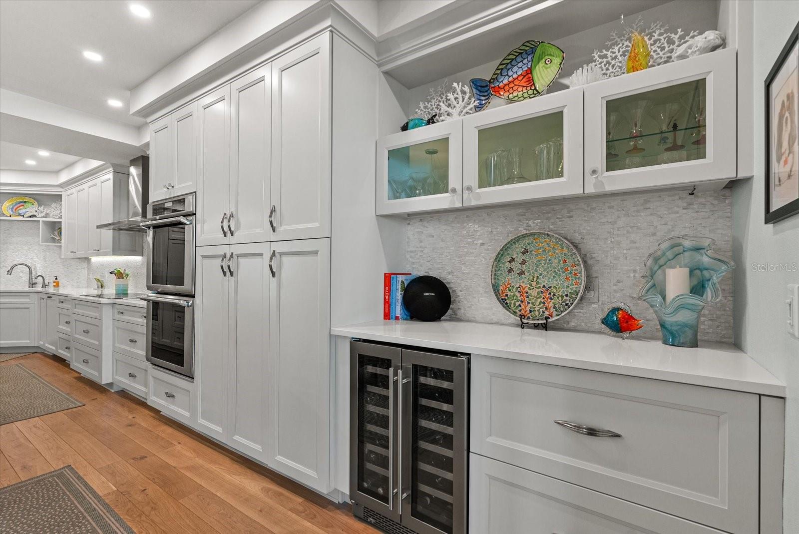 1260 DOLPHIN BAY WAY #401