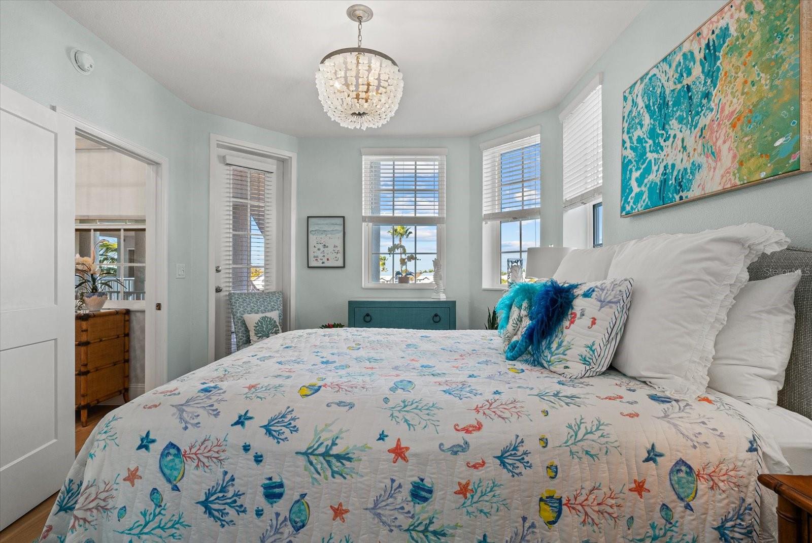 1260 DOLPHIN BAY WAY #401