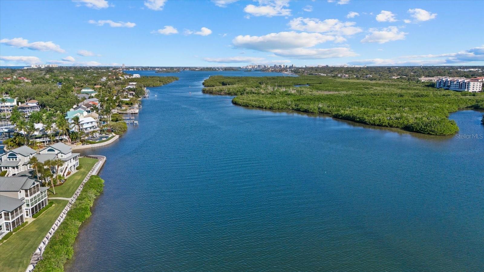 1260 DOLPHIN BAY WAY #401