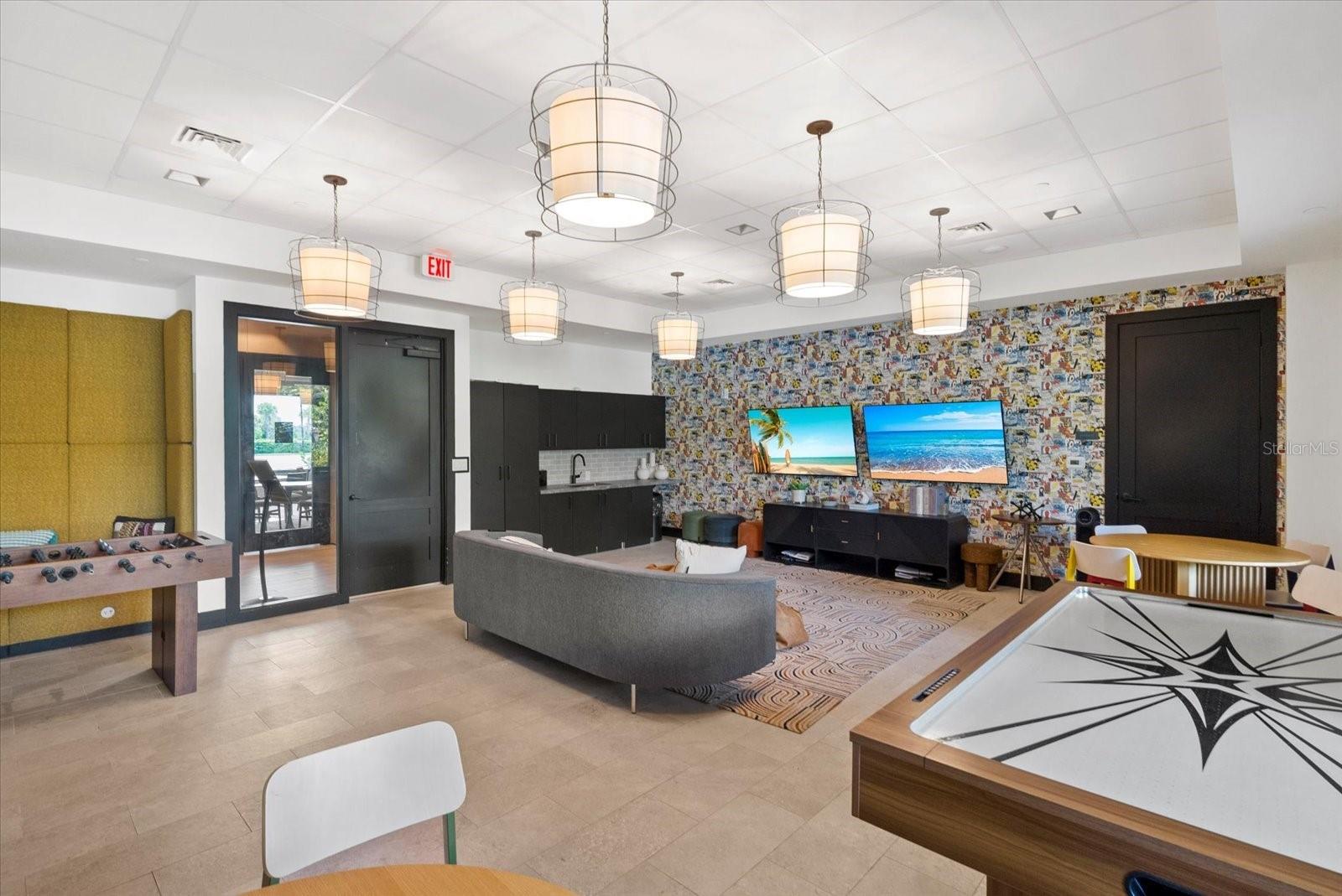 10128 MORNING MIST LN