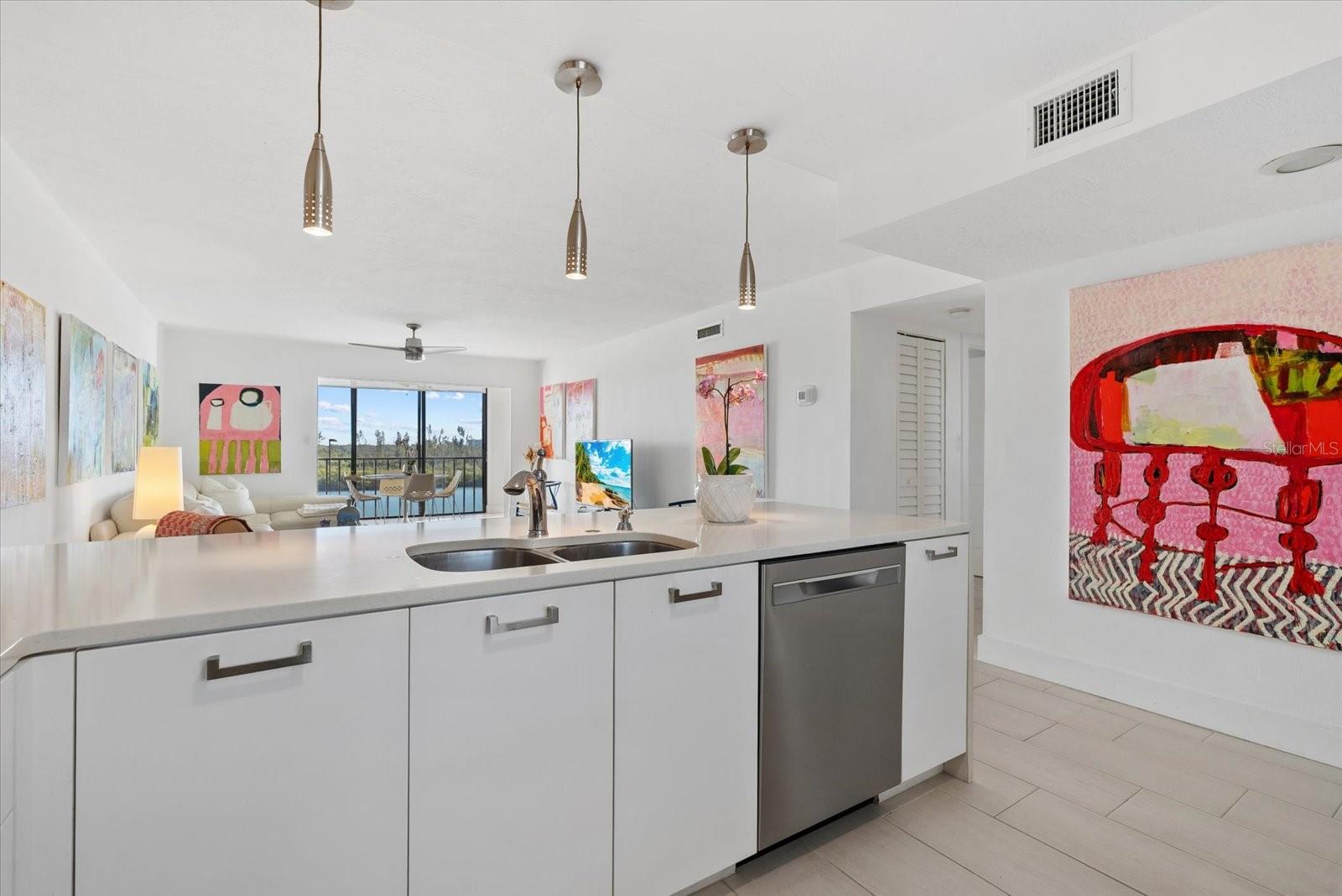 9393 MIDNIGHT PASS RD #606