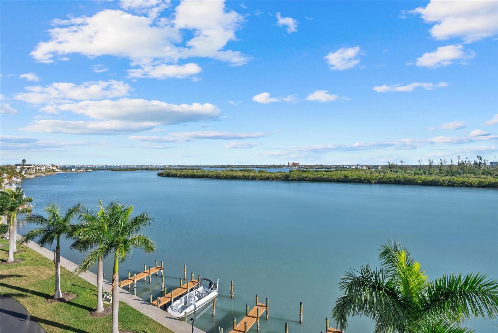 9393 MIDNIGHT PASS RD #606