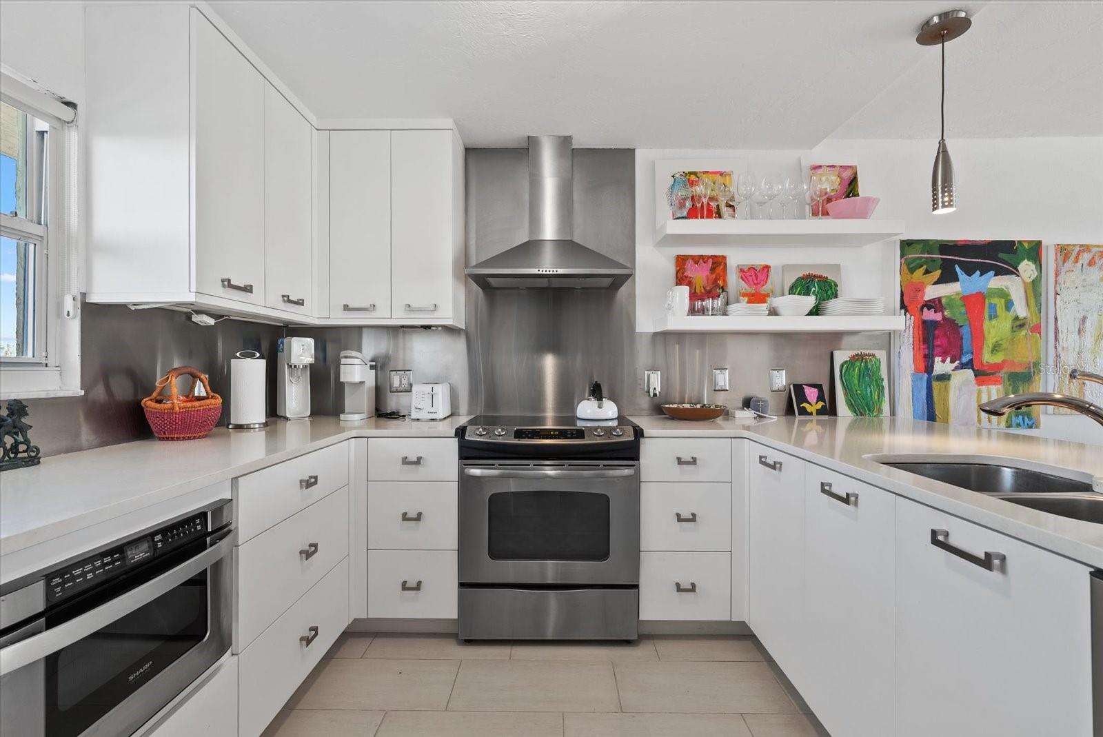 9393 MIDNIGHT PASS RD #606