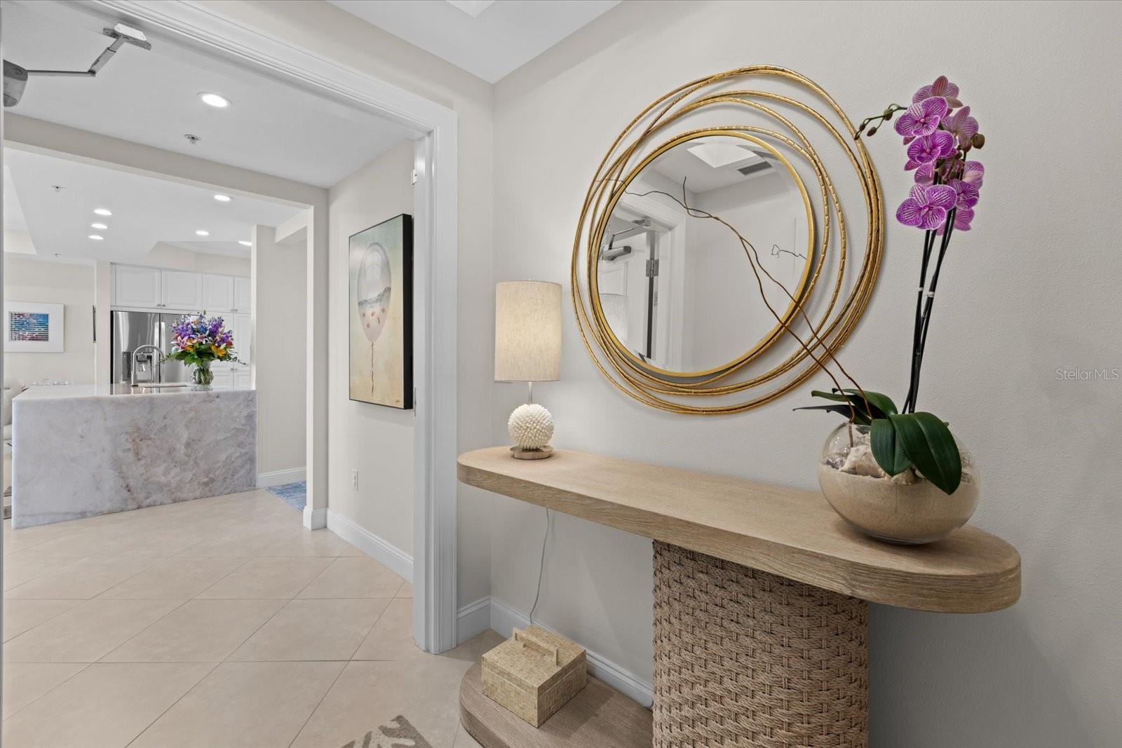 1660 SUMMERHOUSE LN #402