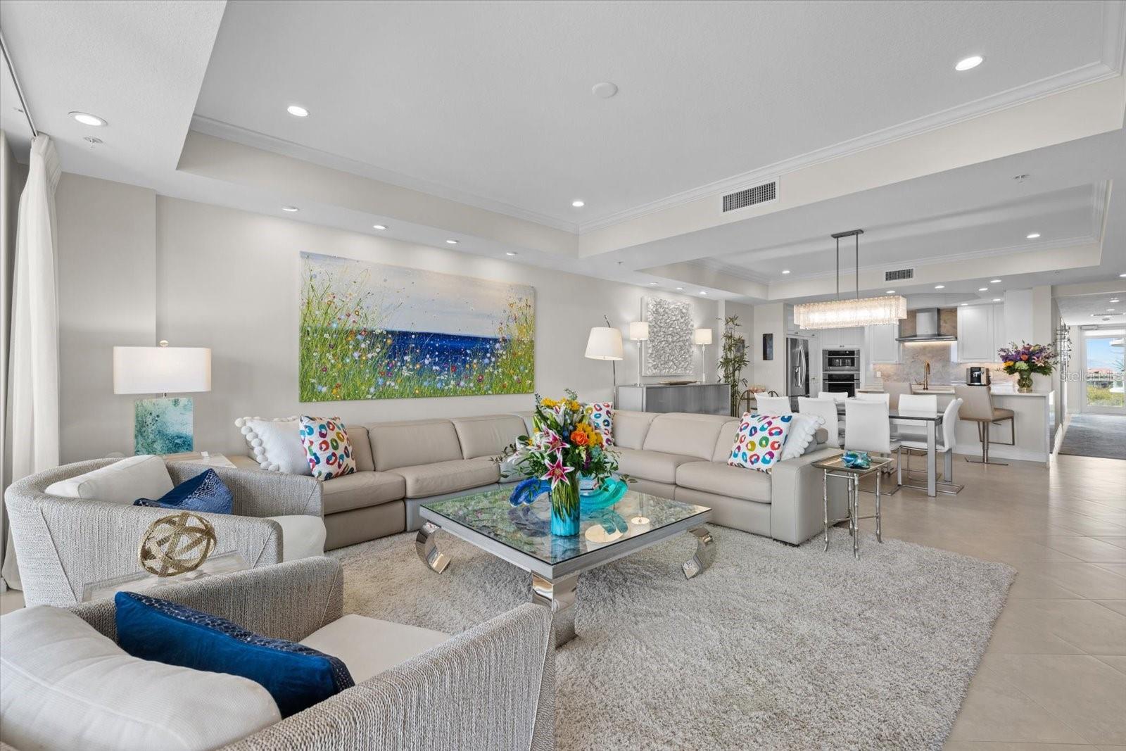 1660 SUMMERHOUSE LN #402