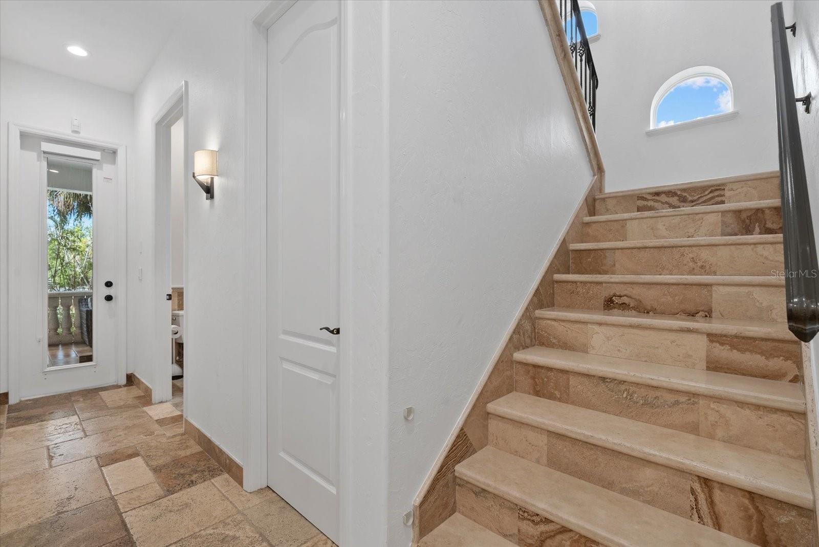 3508 LA PALOMA AVE
